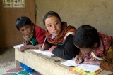 Školáci ve vesnici Kargyak v Malém Tibetu, Himálaj (www.surya.cz)